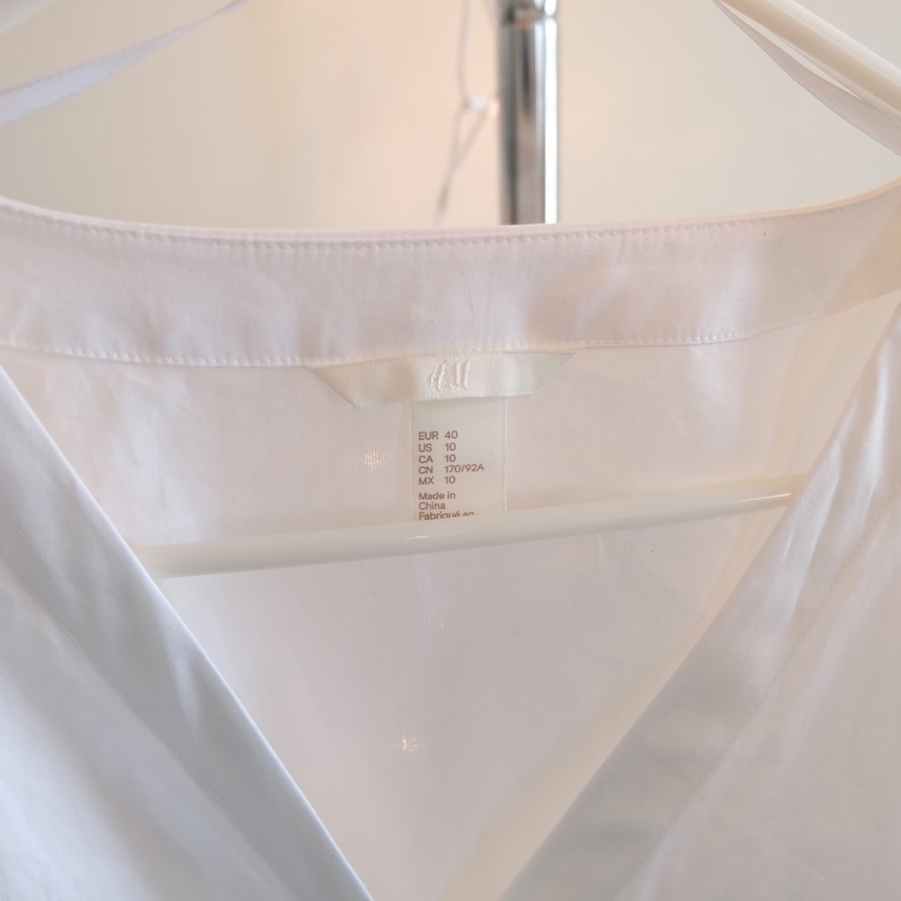H&M Blouse - Picture 6 of 7